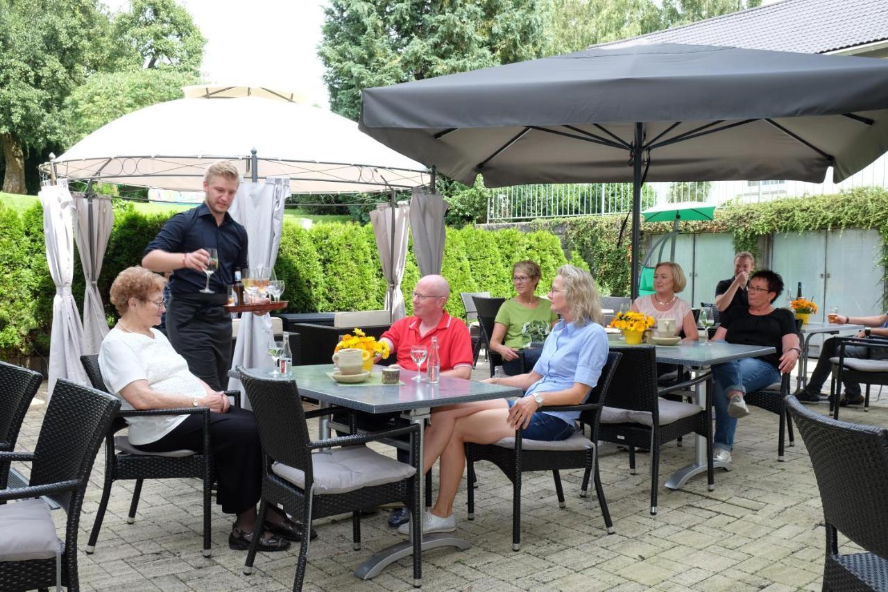 Landgasthaus Hoffmann Kruchten Екстериор снимка